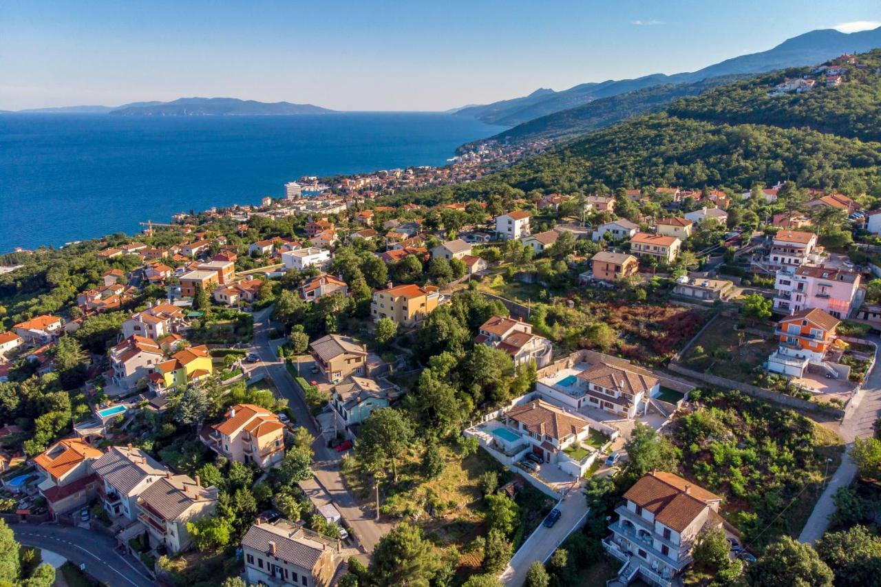 Niki Opatija